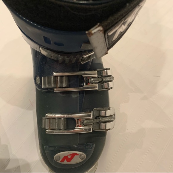 Nordica W8 ski boot - Picture 7 of 13